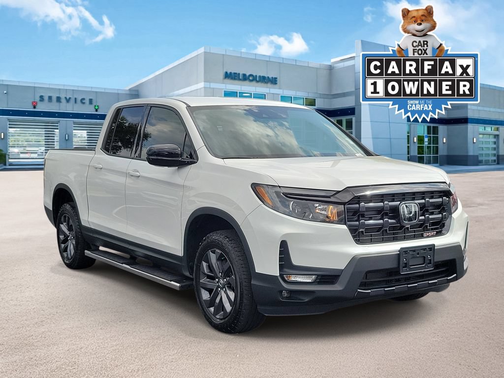 Used 2025 Honda Ridgeline Sport image 1