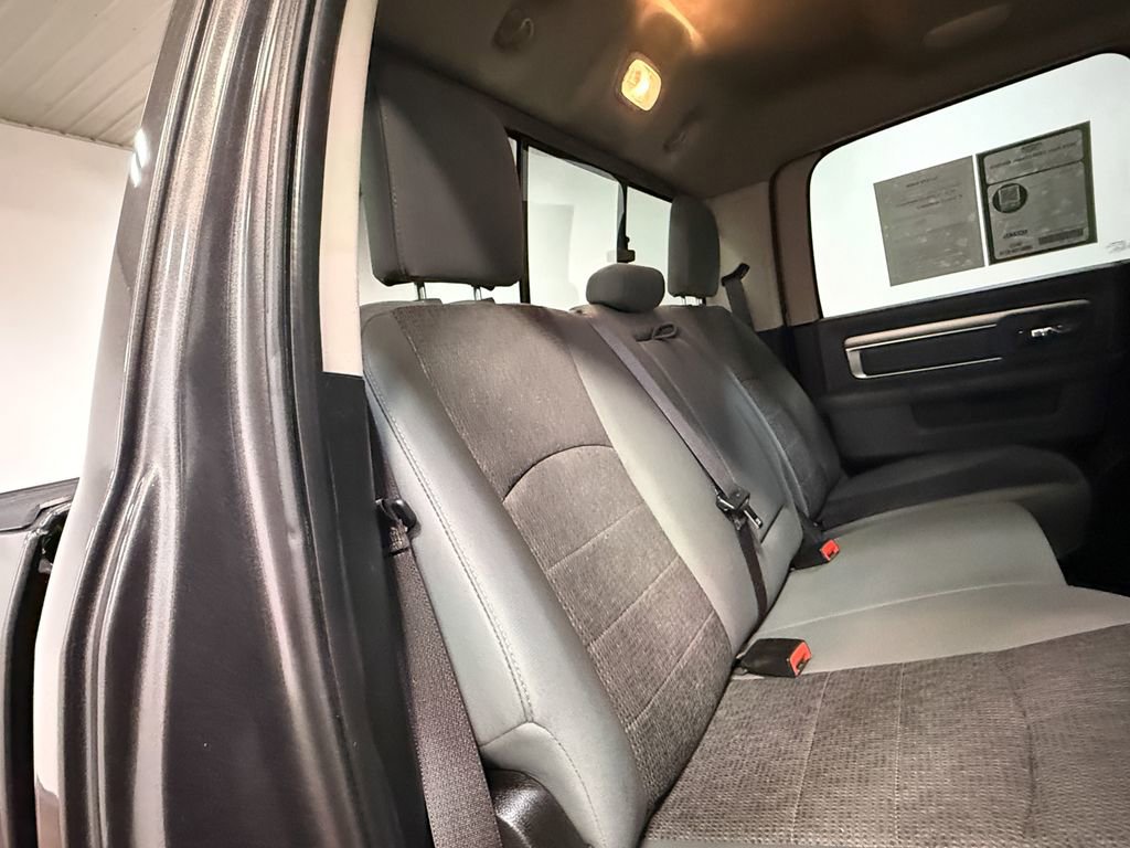 Used 2019 RAM 1500 Classic Warlock AWD/4WD image 68