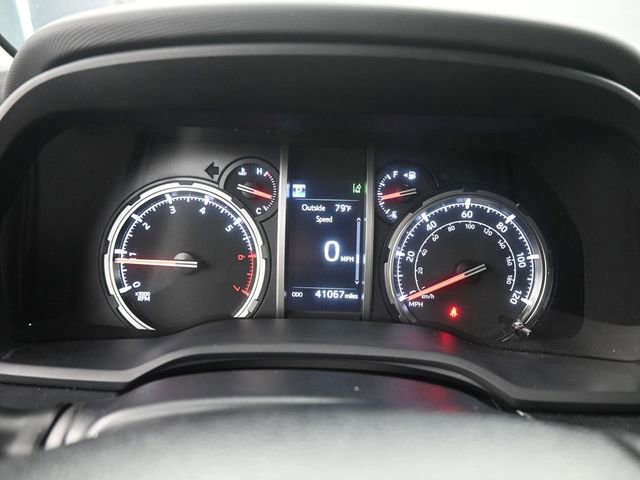 Used 2024 Toyota 4Runner TRD Off-Road Premium image 13