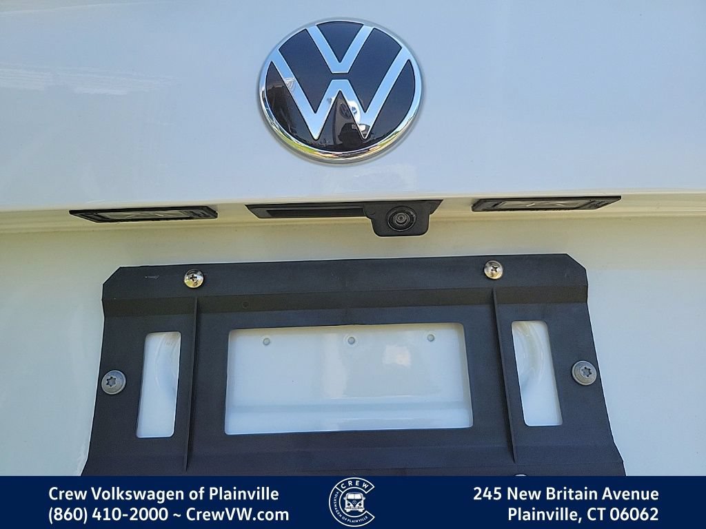 Certified 2024 Volkswagen Jetta SE w/ Panoramic Sunroof Package FWD image 31