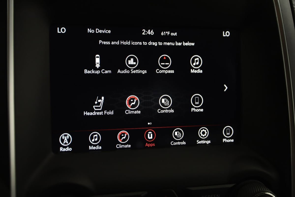 Used 2019 Dodge Durango SXT image 31