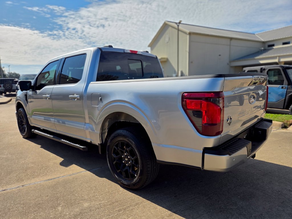 New 2026 Ford F150 XLT w/ Equipment Group 302A MID RWD image 7