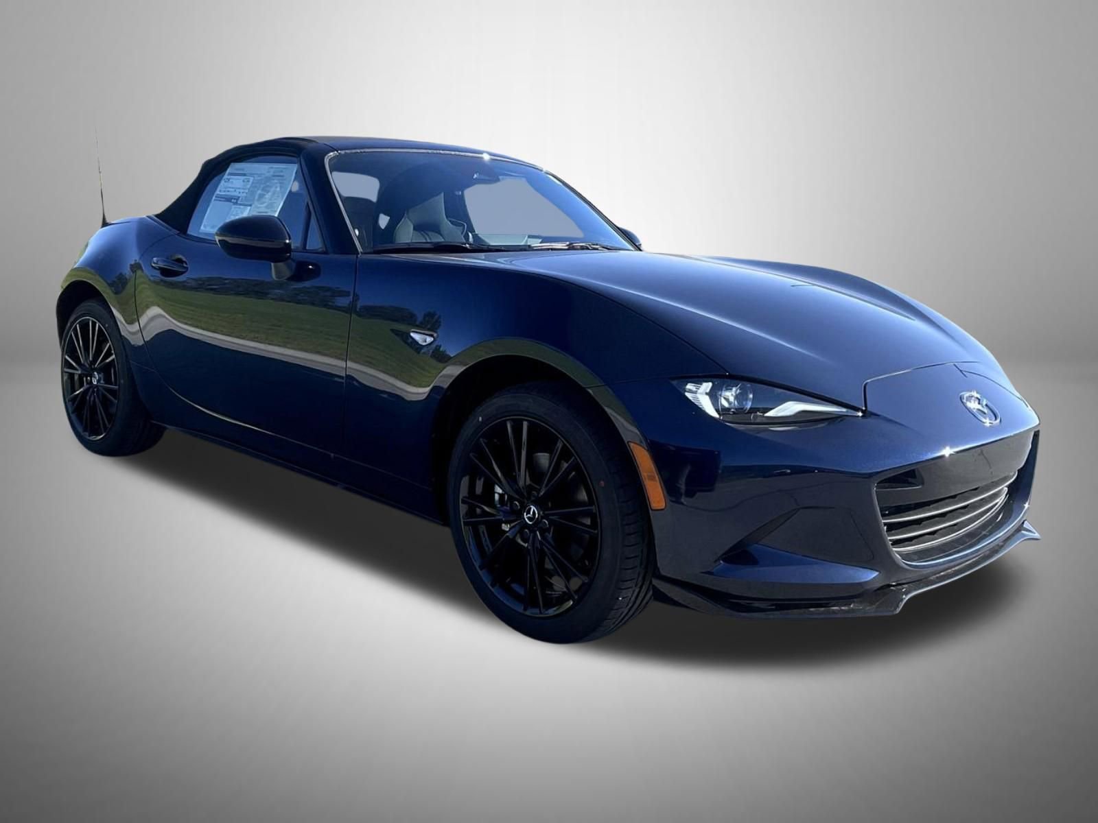 New 2026 MAZDA MX-5 Miata Club w/ Weather Package RWD image 4