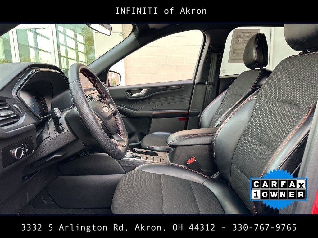 Used 2025 Ford Escape ST-Line image 36