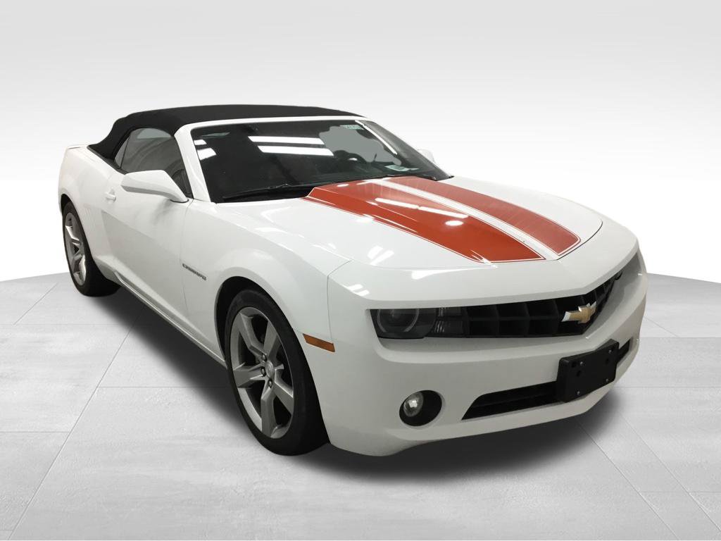 Used 2011 Chevrolet Camaro LT w/ RS Package RWD image 3
