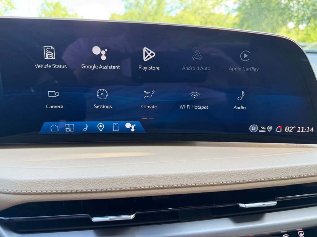 Used 2025 Cadillac XT4 Premium Luxury image 23