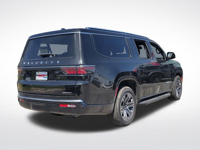 Used 2024 Jeep Wagoneer L Series II w/ Flexible Seating Group image 3
