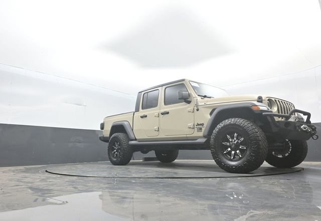 Used 2020 Jeep Gladiator Sport w/ Quick Order Package 24S AWD/4WD image 32