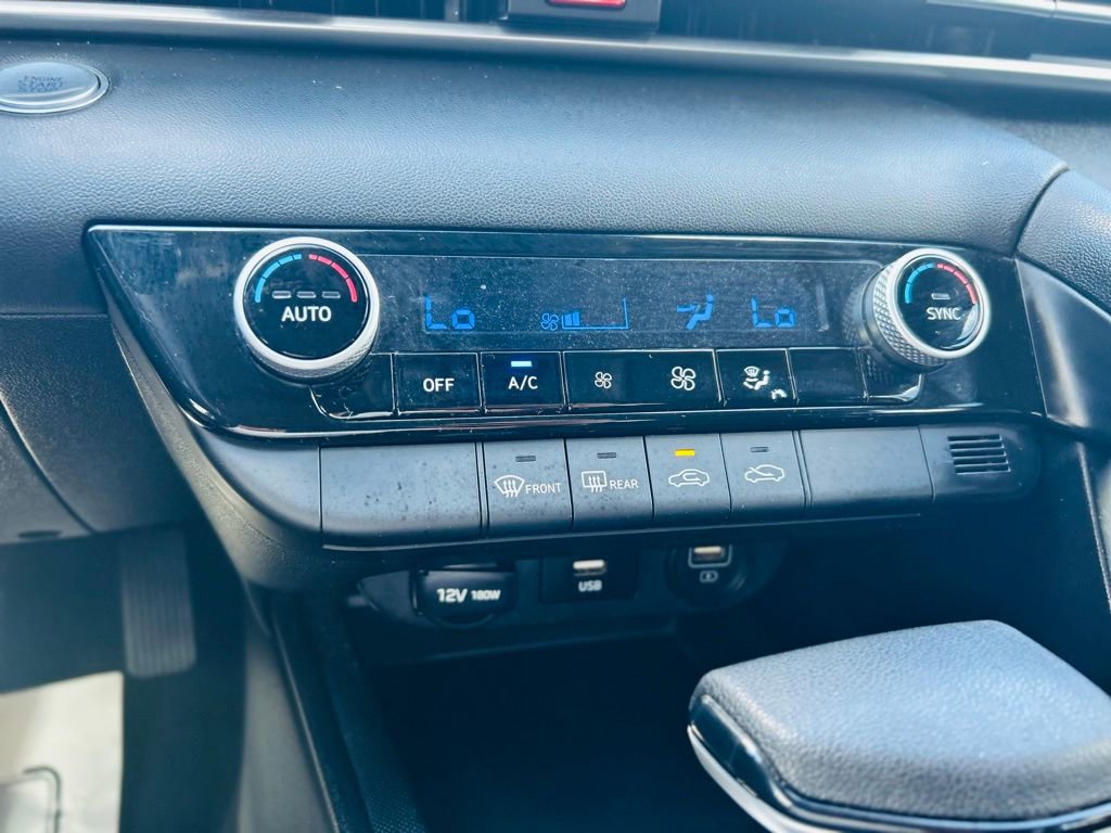 Used 2021 Hyundai Elantra SEL w/ Cargo Package image 31