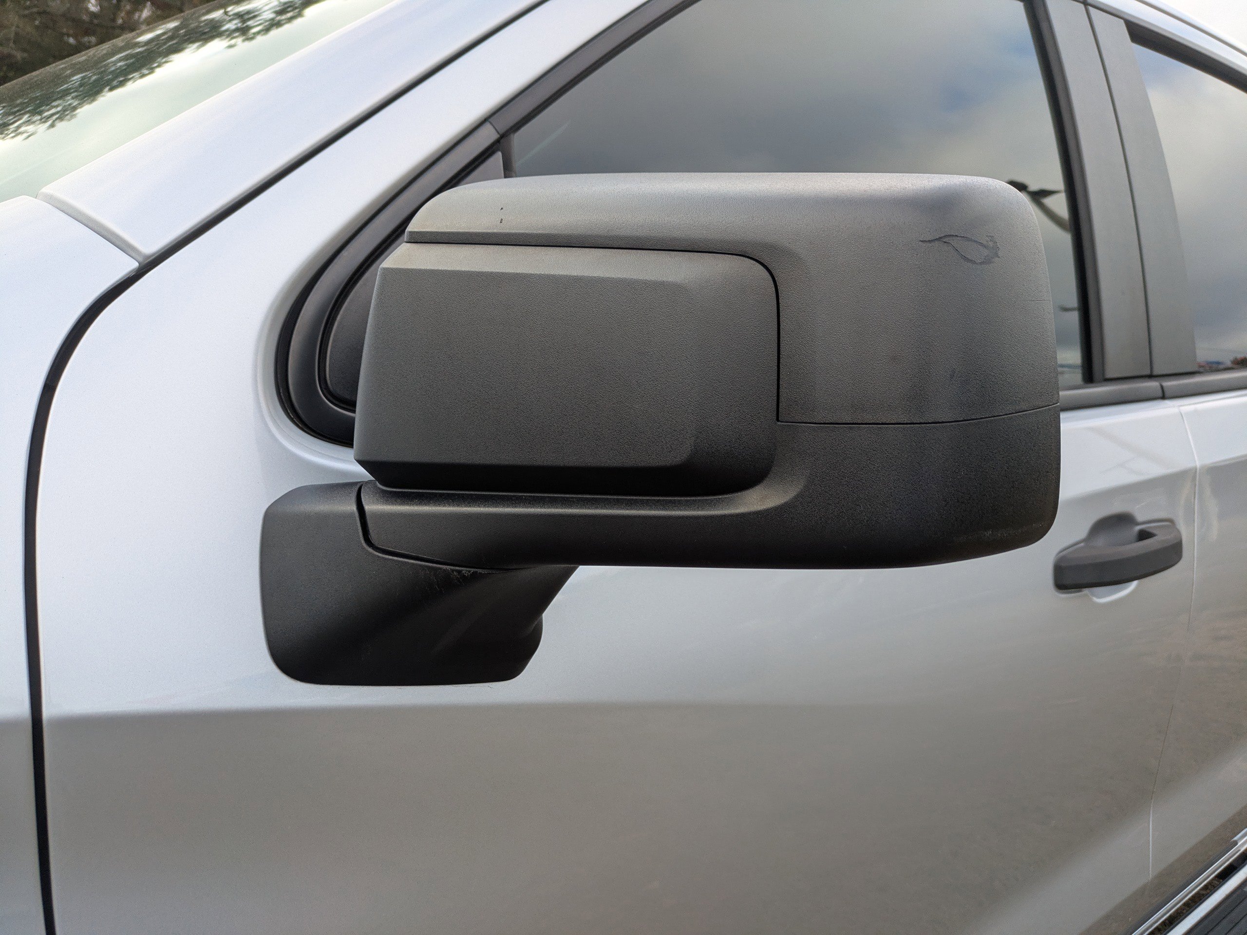 Used 2020 Chevrolet Silverado 1500 Custom w/ Custom Value Package image 11