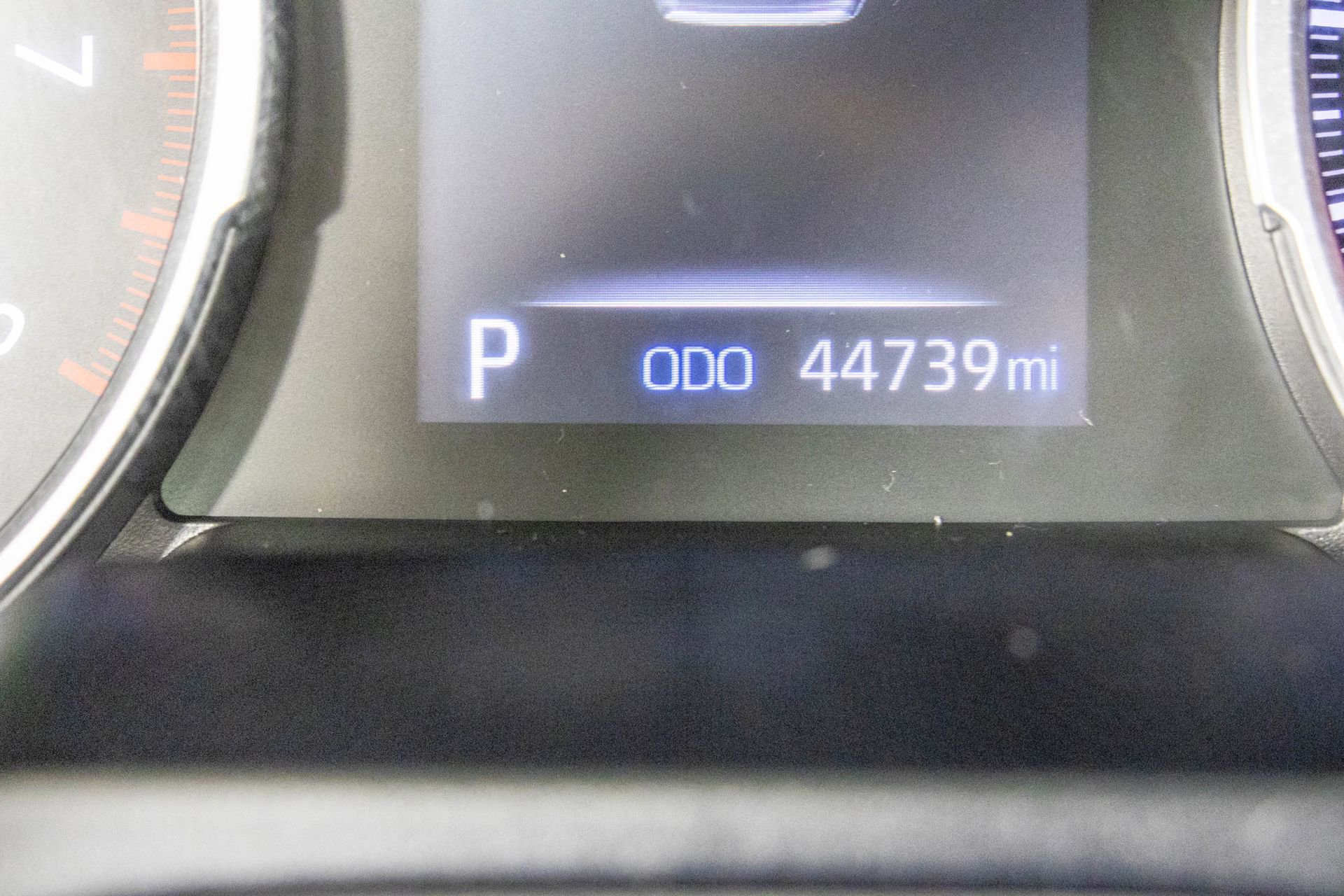 Used 2022 Toyota RAV4 XLE Premium image 31