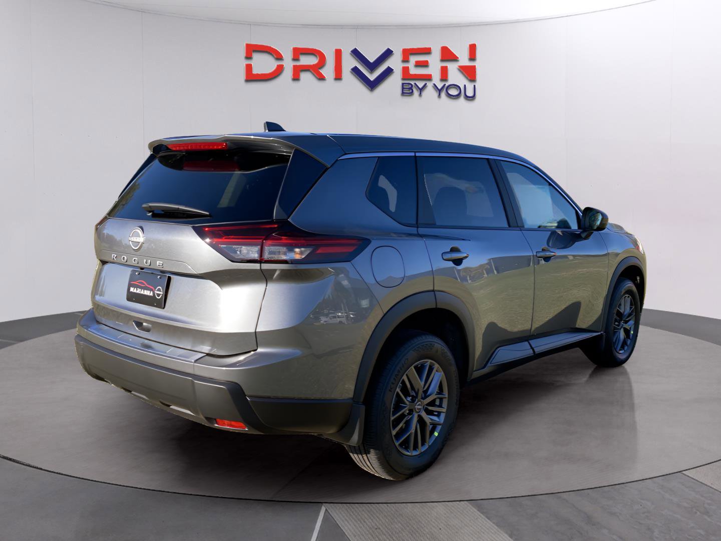 New 2026 Nissan Rogue SV image 5