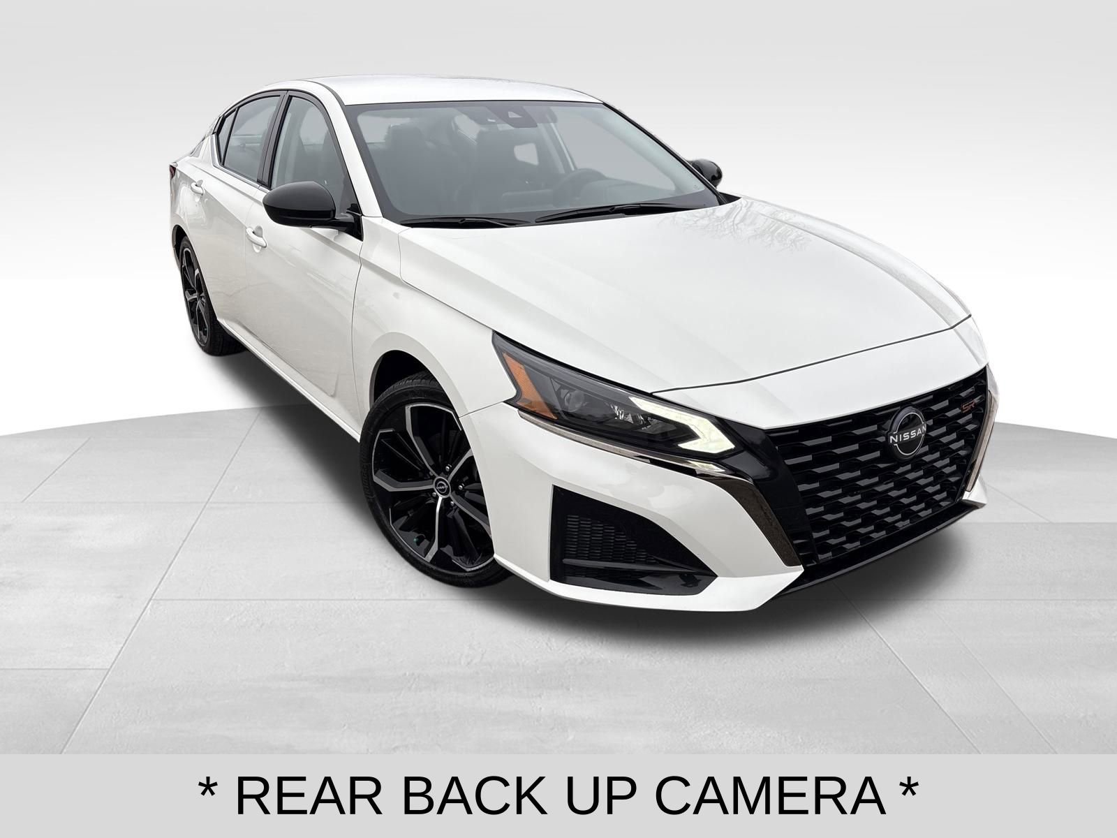 Used 2025 Nissan Altima 2.5 SR image 7