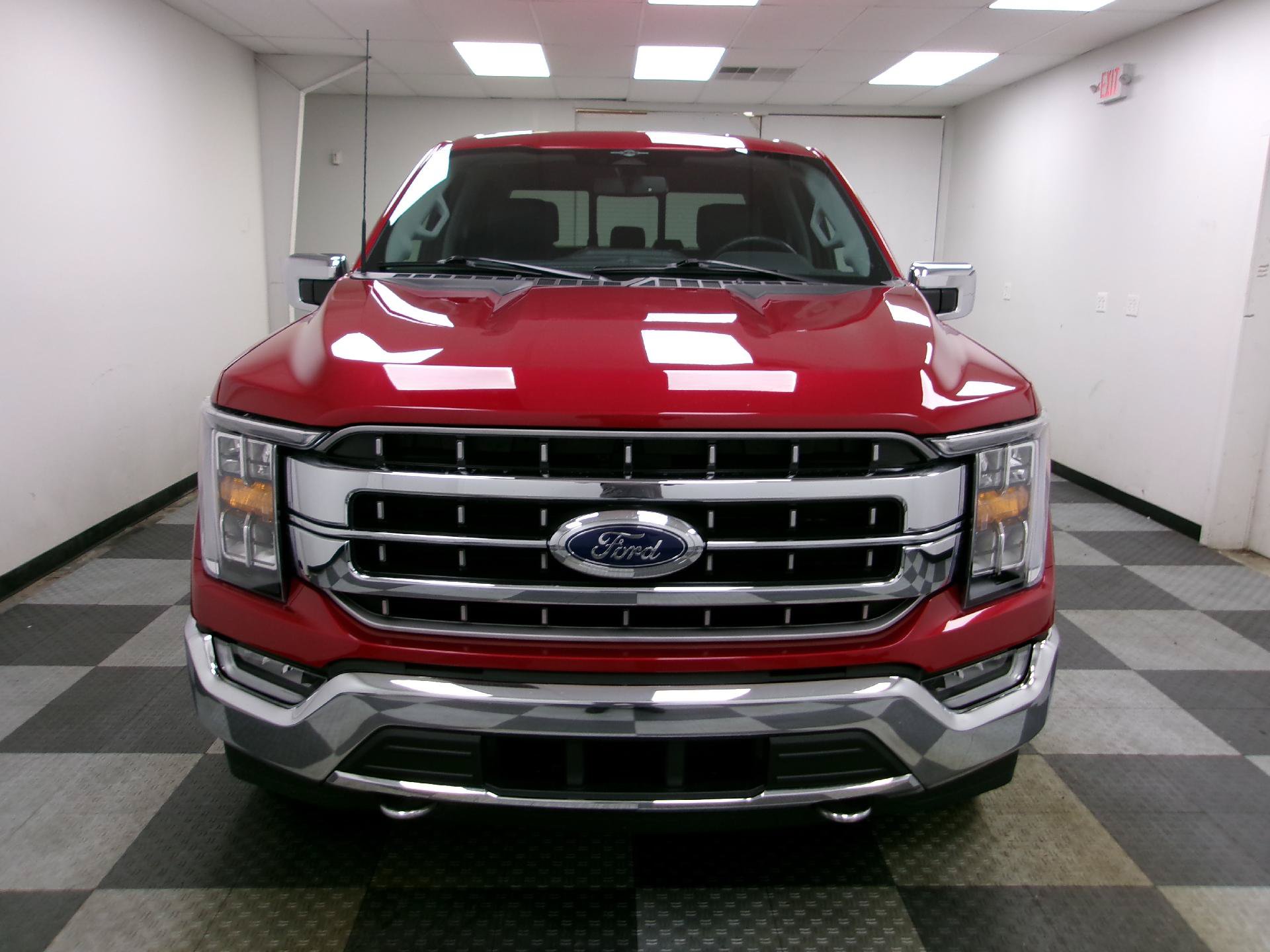 Used 2023 Ford F150 Lariat w/ Trailer Tow Package AWD/4WD image 16