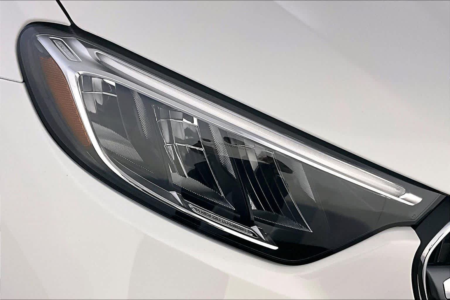New 2026 Mercedes-Benz GLC 300 4MATIC image 16