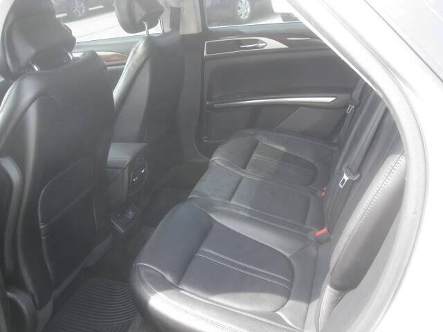 Used 2015 Lincoln MKZ AWD w/ Equipment Group 102A Reserve image 10