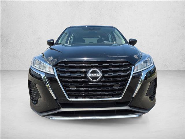 Used 2023 Nissan Kicks S FWD image 2