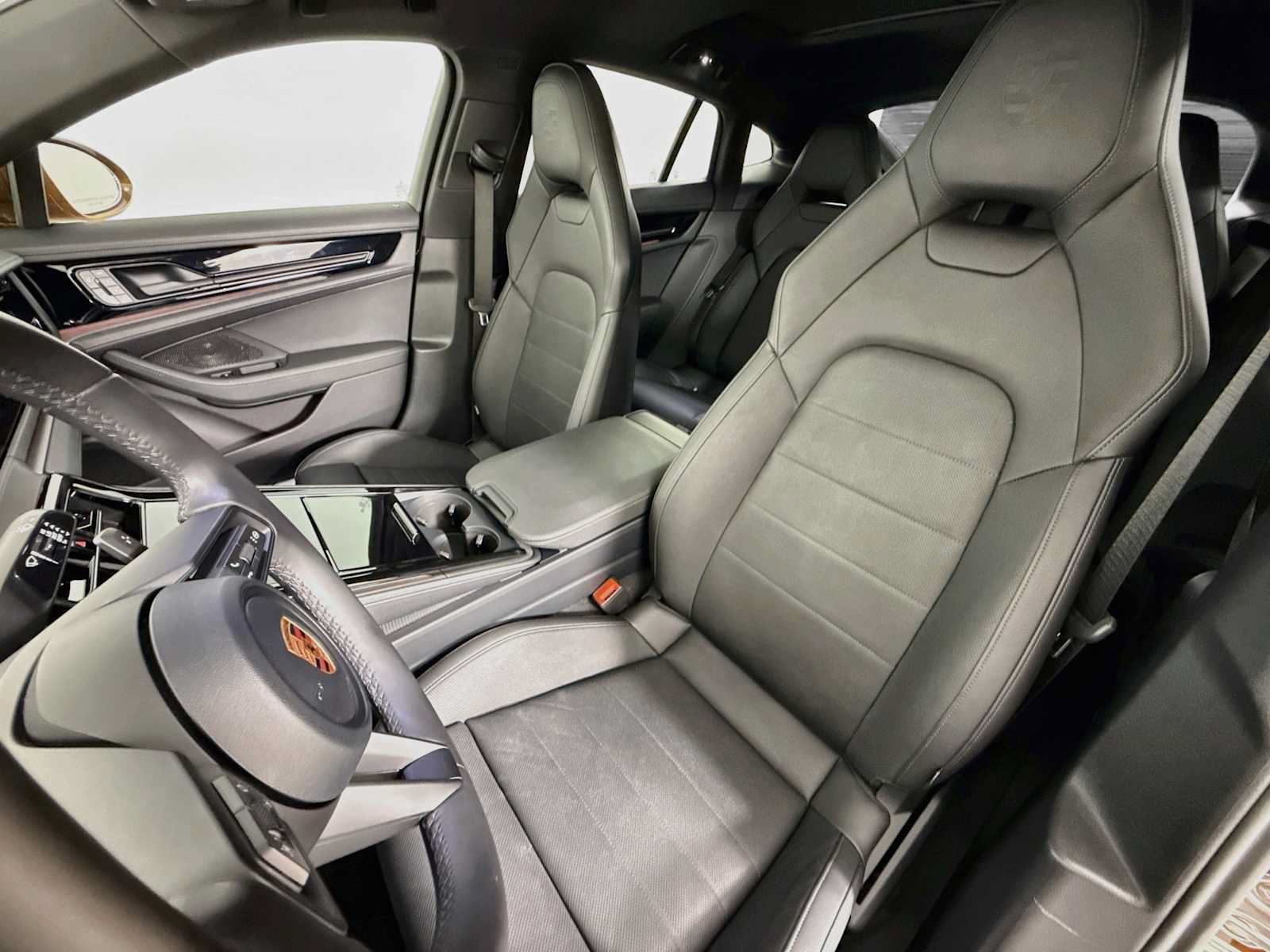 Used 2026 Porsche Panamera RWD image 5