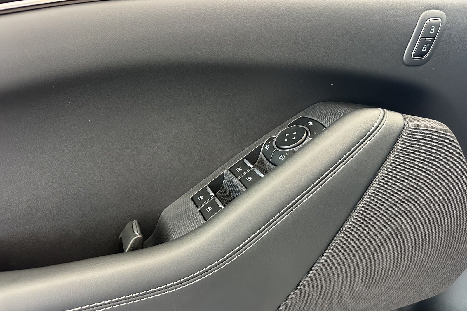 New 2026 Ford Mustang Mach-E Select w/ Interior Protection Package RWD image 10