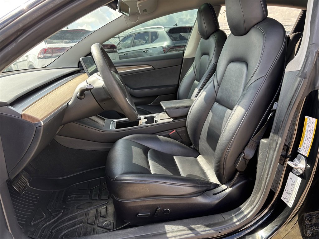 Used 2022 Tesla Model 3 Long Range image 12