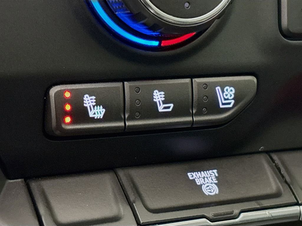 Used 2021 Chevrolet Silverado 2500 LTZ image 23