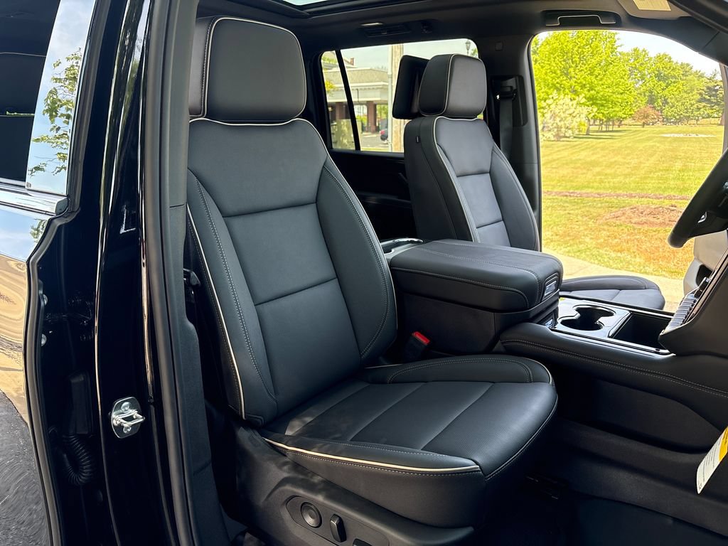 New 2026 GMC Yukon XL Elevation w/ Elevation Premium Package AWD/4WD image 53