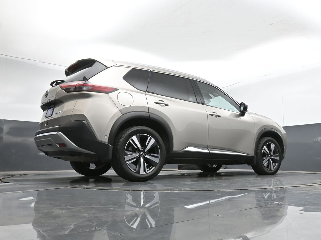 Used 2022 Nissan Rogue Platinum w/ Head-Up Display Package image 45