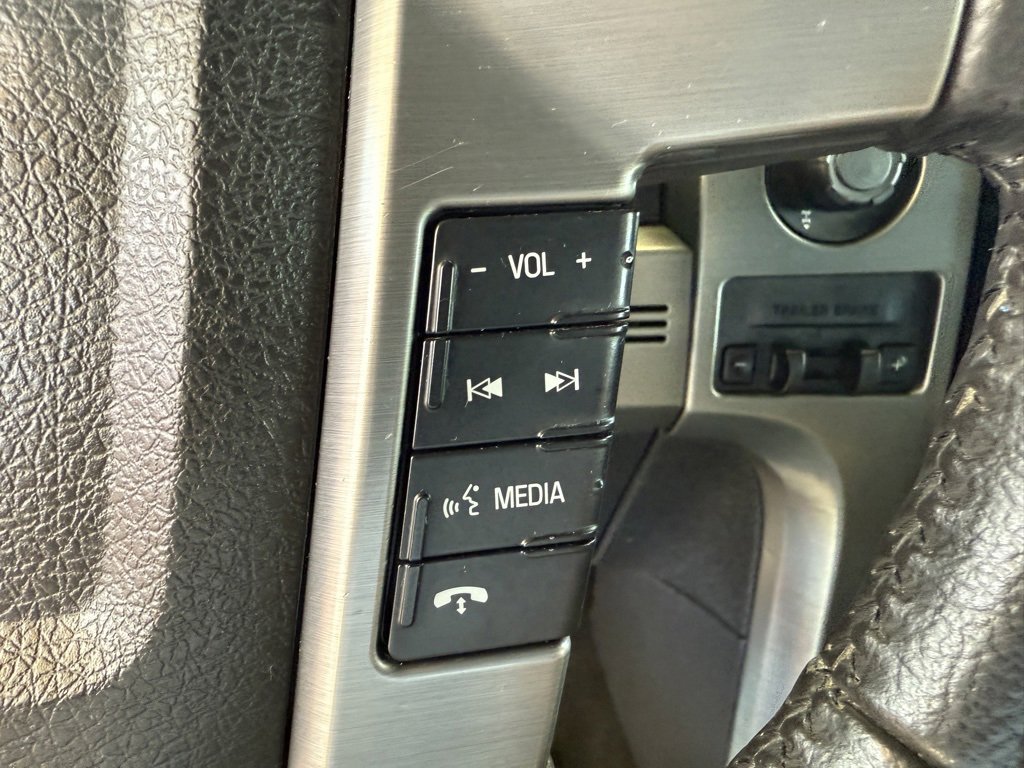 Used 2014 Ford F150 Limited image 24