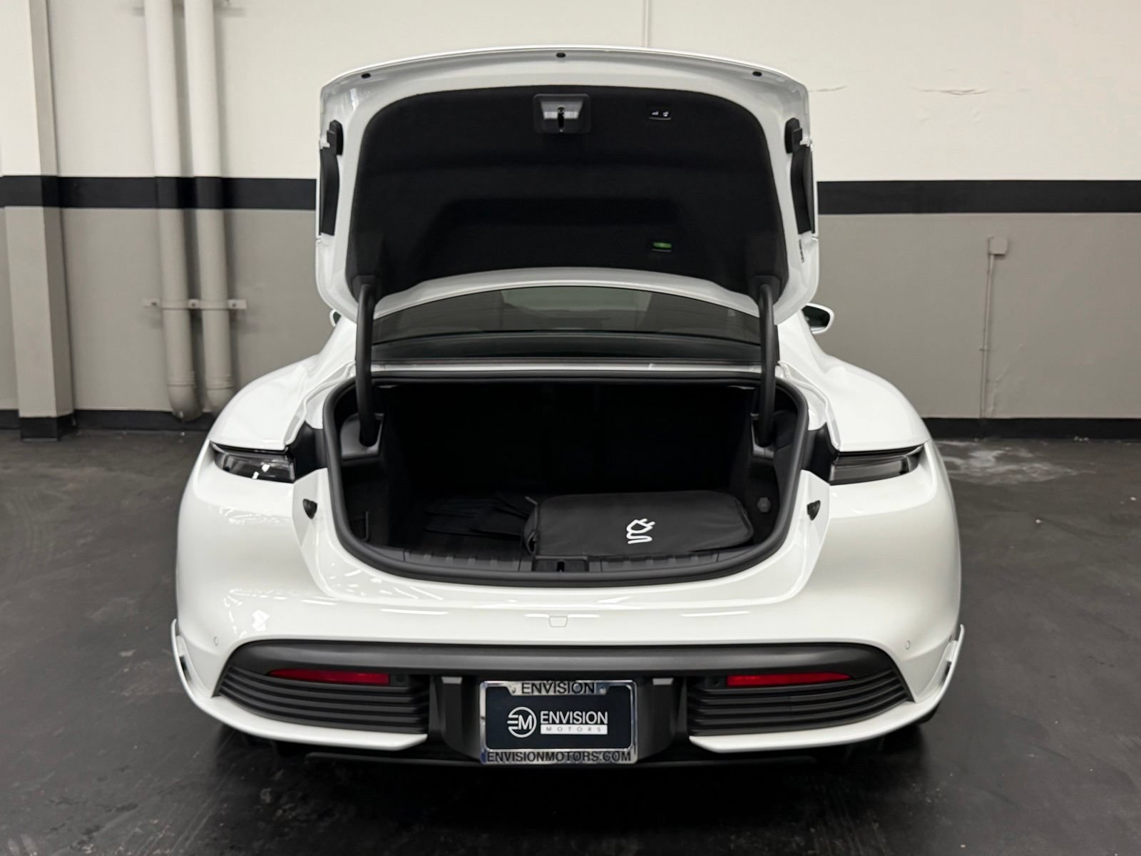 Used 2023 Porsche Taycan w/ Premium Package RWD image 15