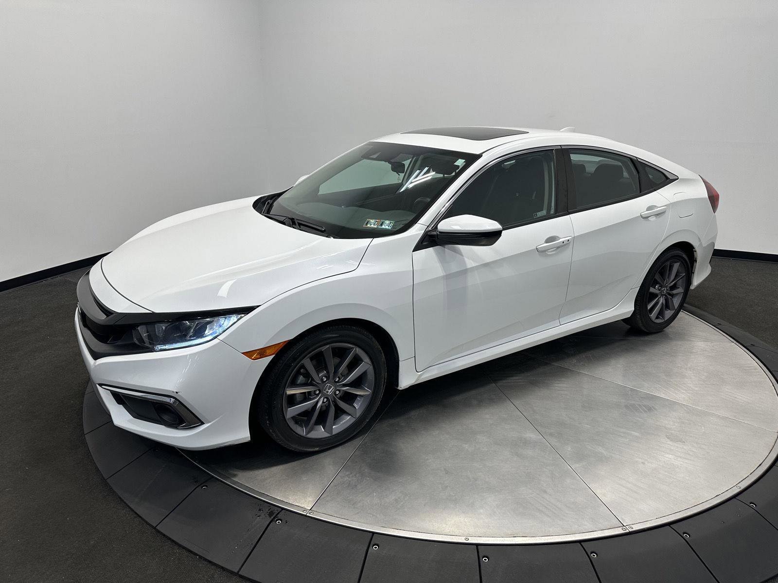 Used 2020 Honda Civic EX image 4