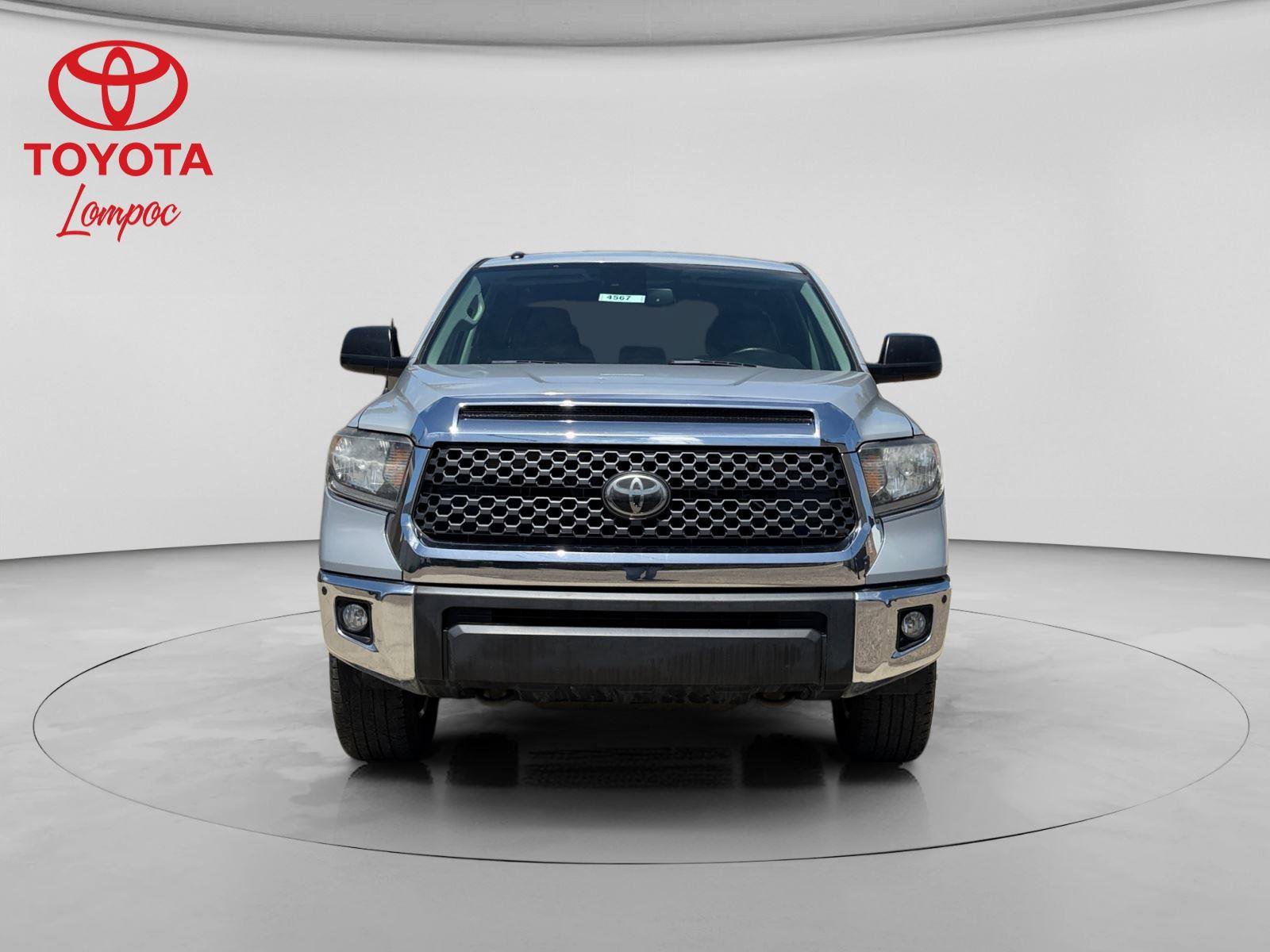 Used 2019 Toyota Tundra SR5 w/ Convenience Package AWD/4WD image 2