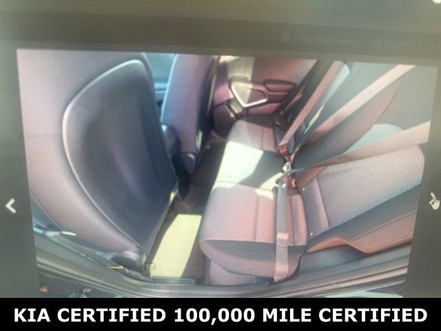 Certified 2025 Kia Soul LX image 6