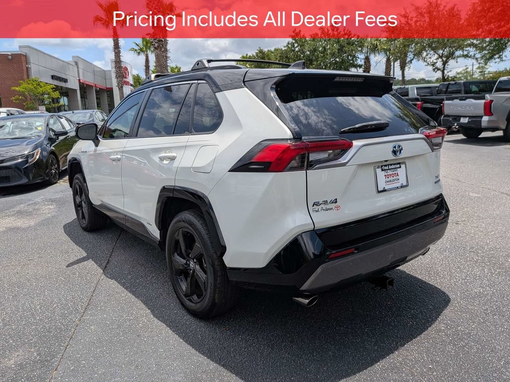 Certified 2020 Toyota RAV4 XSE w/ XSE Grade Weather Package AWD/4WD image 7