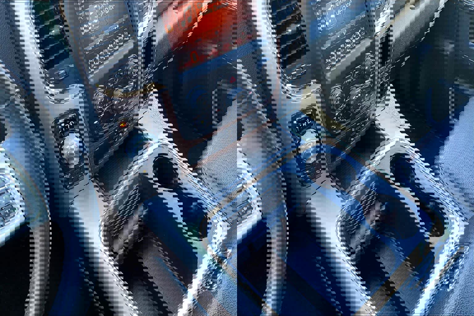 Used 2017 RAM 1500 Laramie w/ Convenience Group image 16