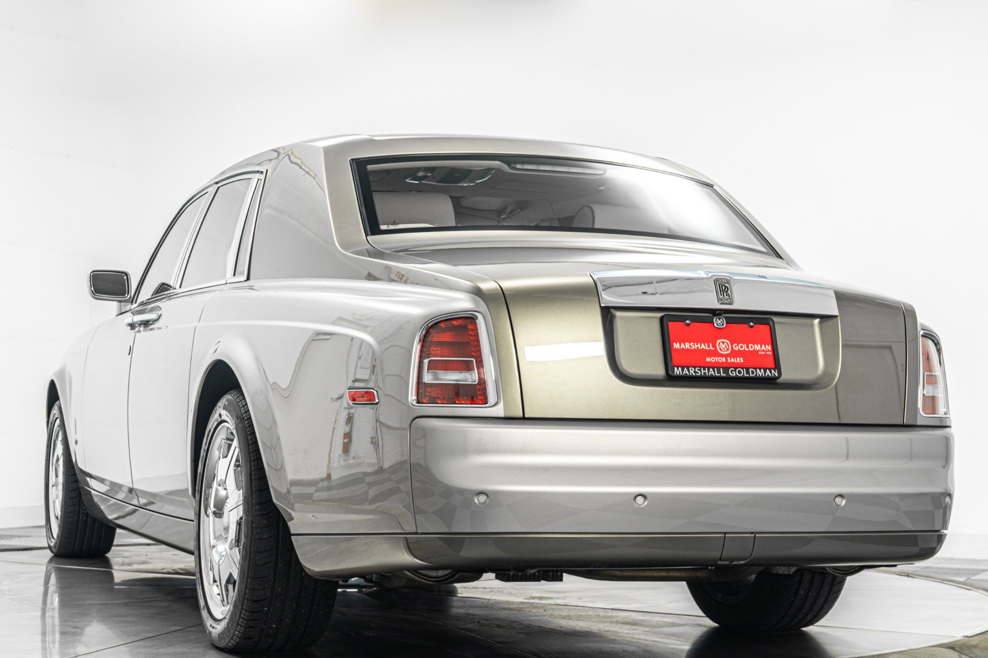 Used 2007 Rolls-Royce Phantom Sedan RWD image 7