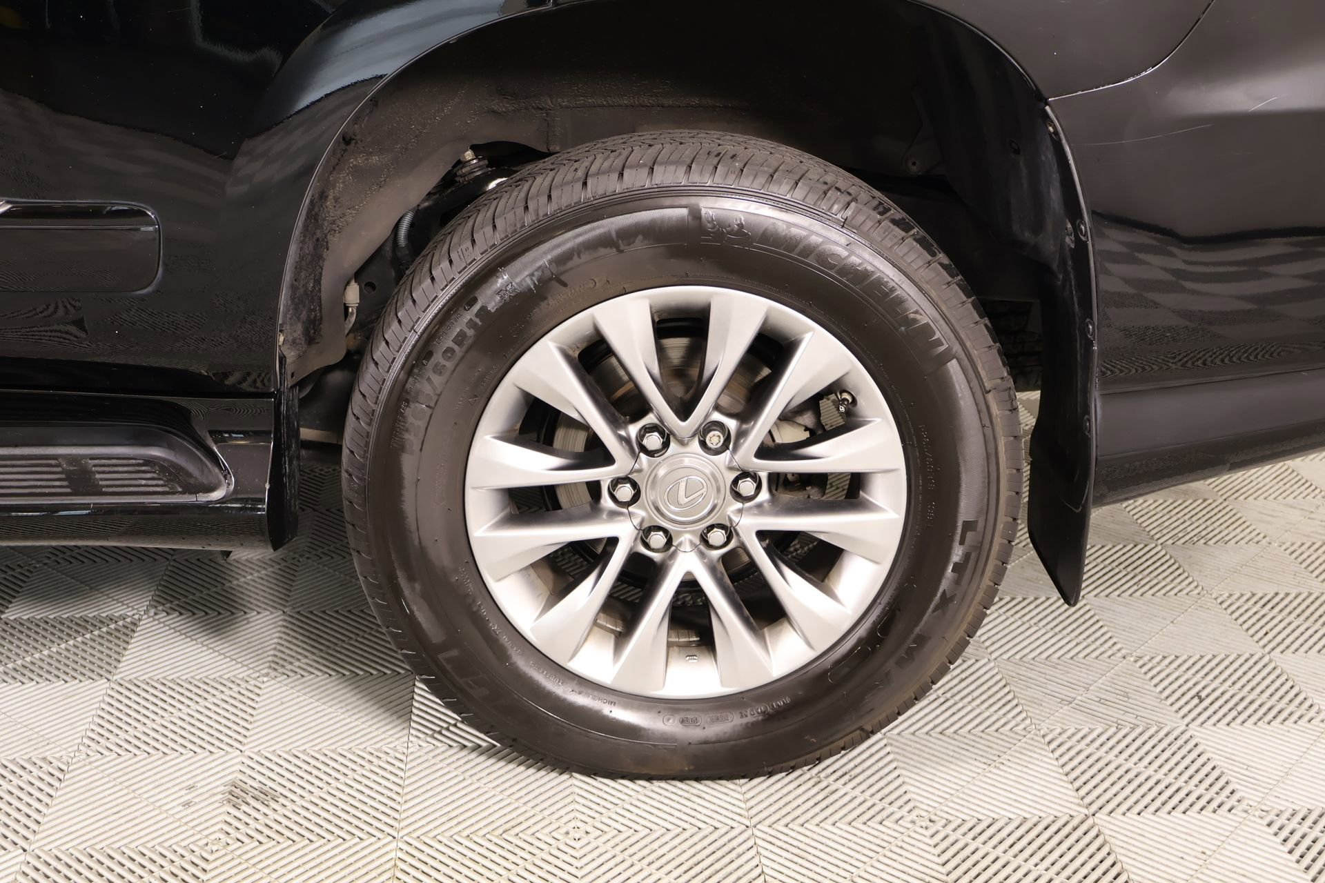 Used 2015 Lexus GX 460 Luxury AWD/4WD image 20