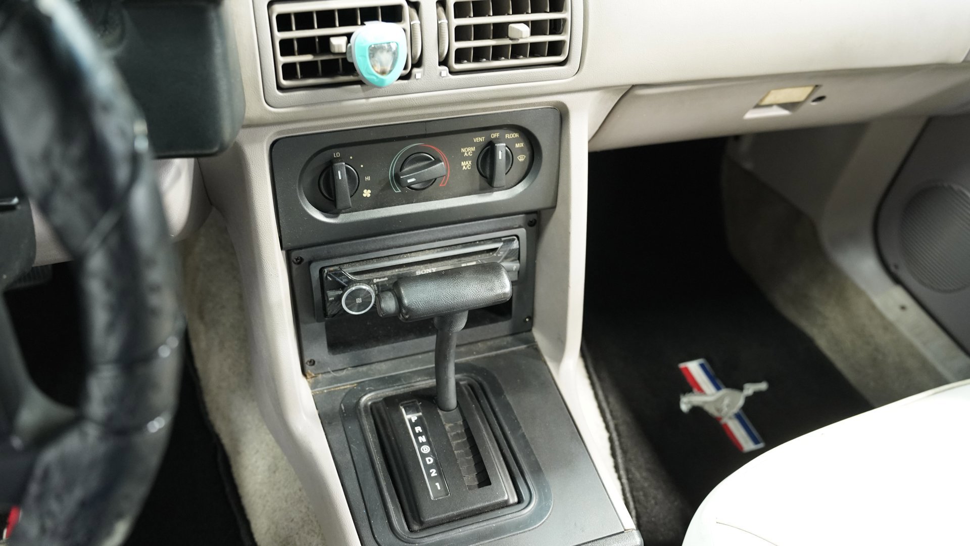 Used 1992 Ford Mustang LX image 33