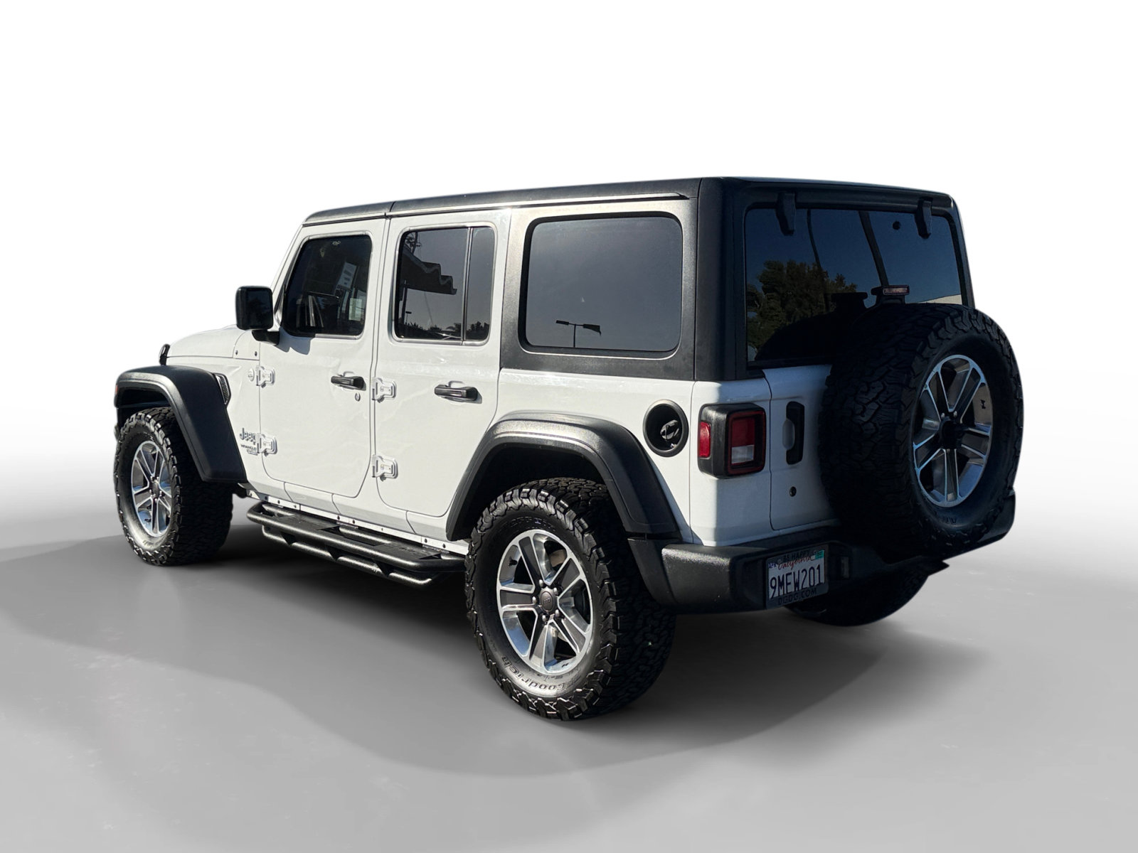 Used 2018 Jeep Wrangler Unlimited Sport S AWD/4WD image 3