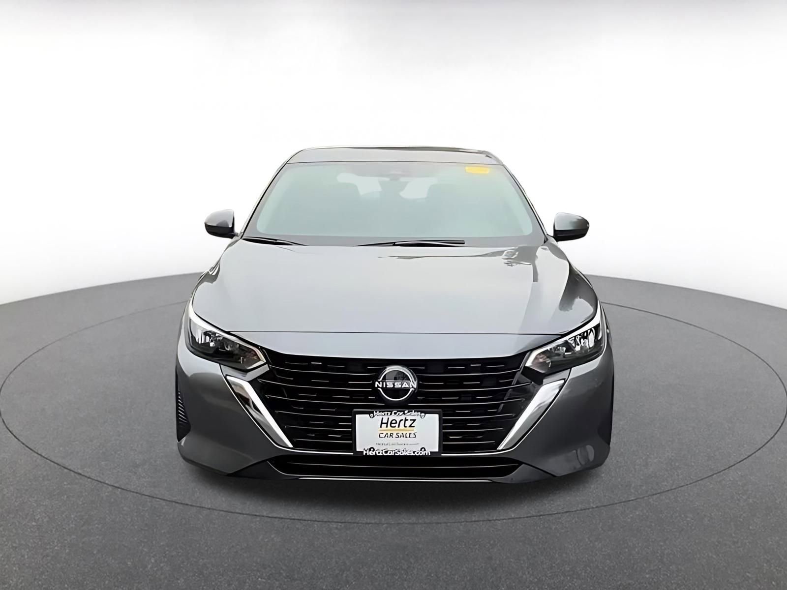 Used 2025 Nissan Sentra SV image 5