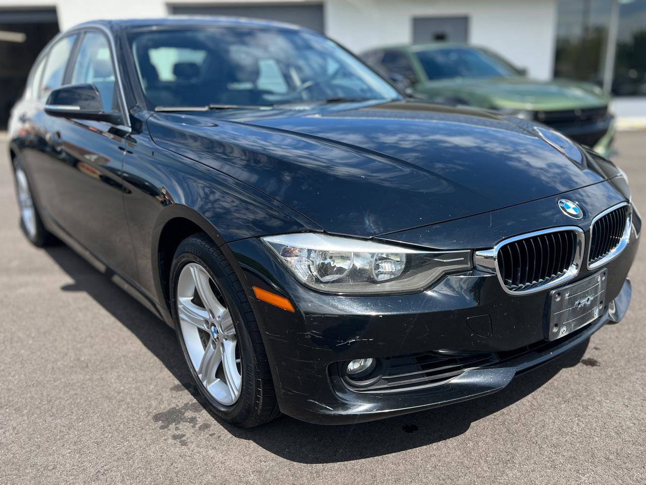 Used 2015 BMW 328i xDrive Sedan AWD/4WD image 5
