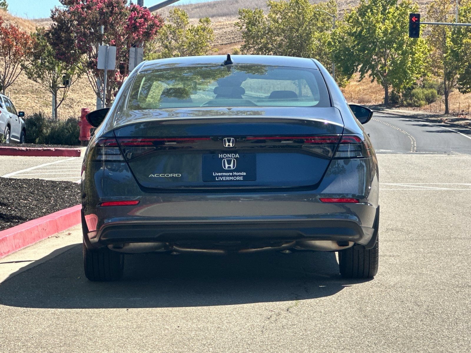 Used 2025 Honda Accord LX image 5