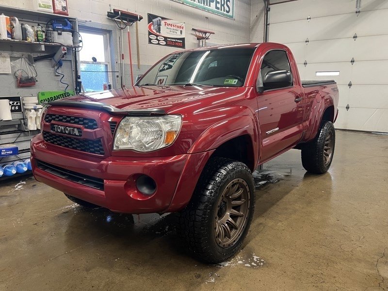 Used 2007 Toyota Tacoma 4x4 Regular Cab image 1