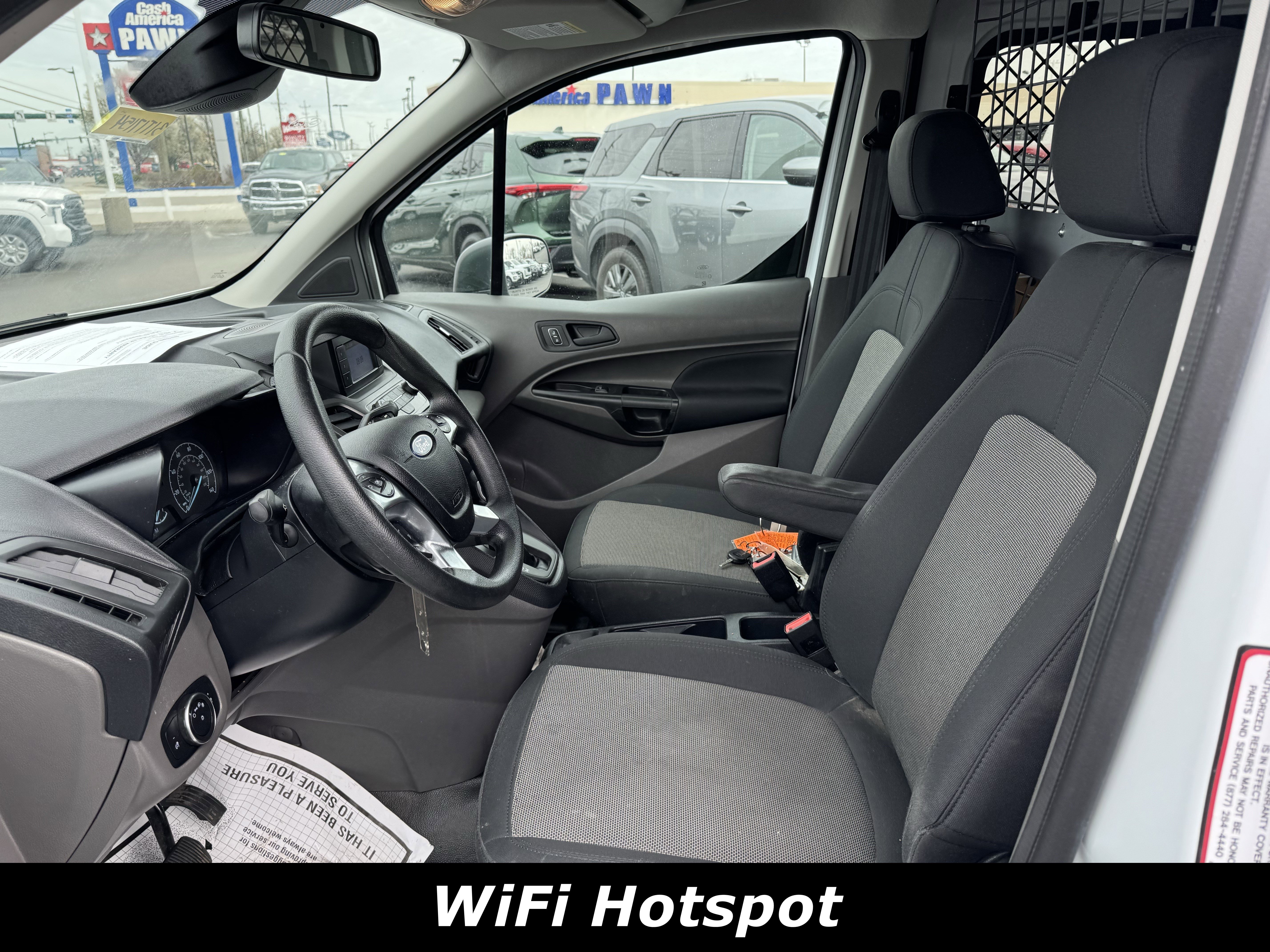 Used 2020 Ford Transit Connect XL image 3