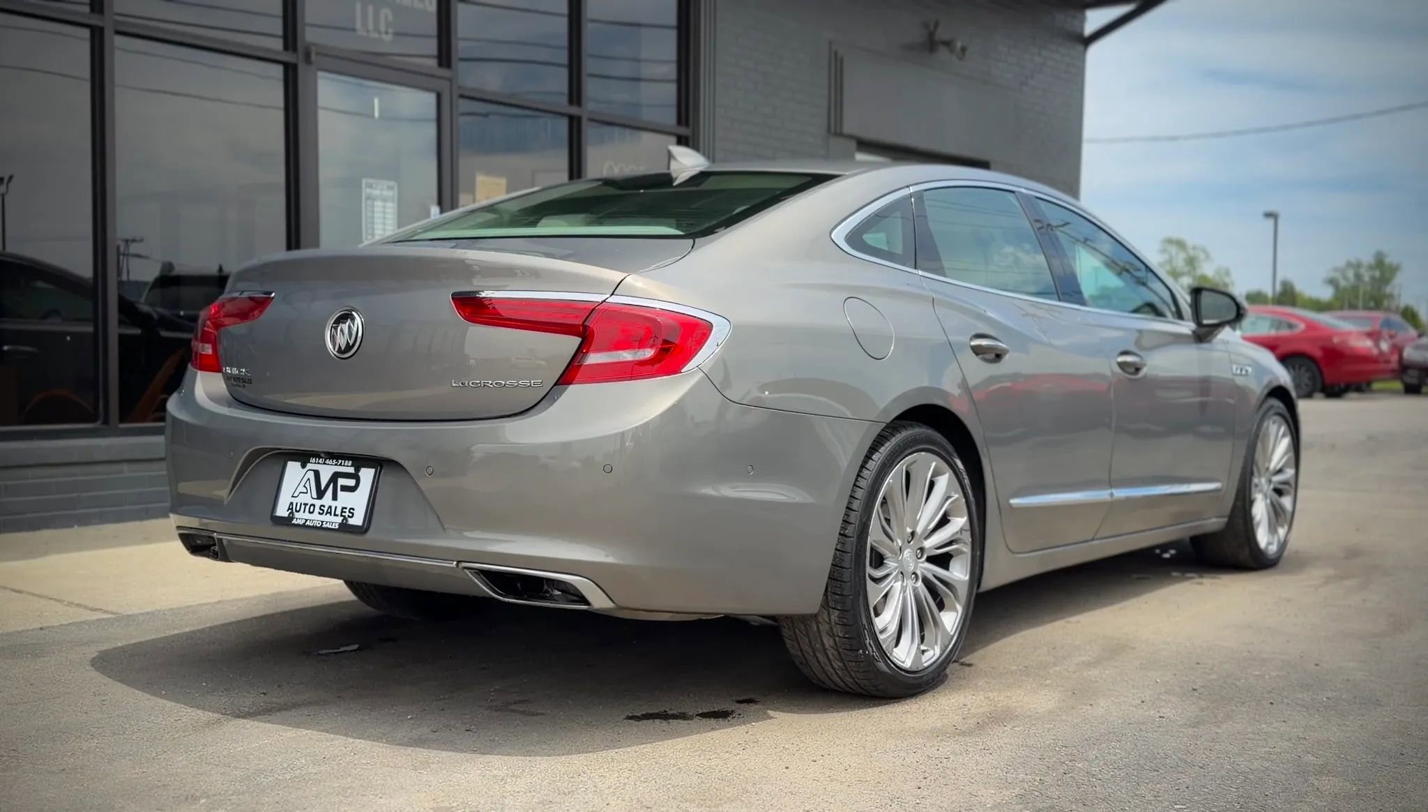 Used 2018 Buick LaCrosse Premium w/ Driver Confidence Package #2 FWD image 2