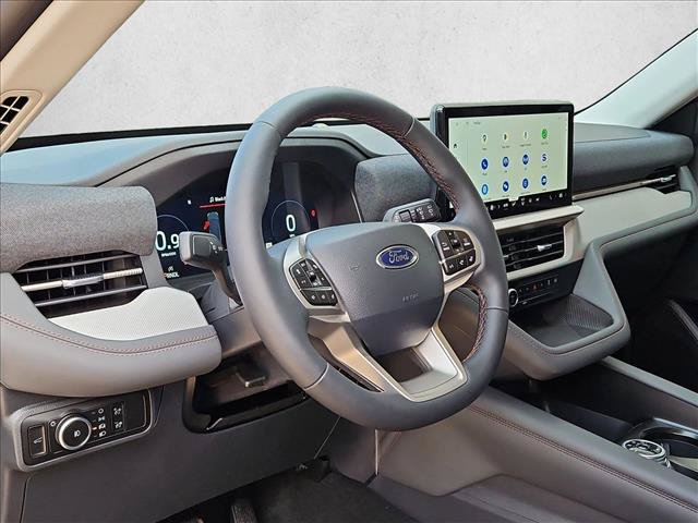 New 2026 Ford Explorer Active w/ Active Comfort Package AWD/4WD image 3