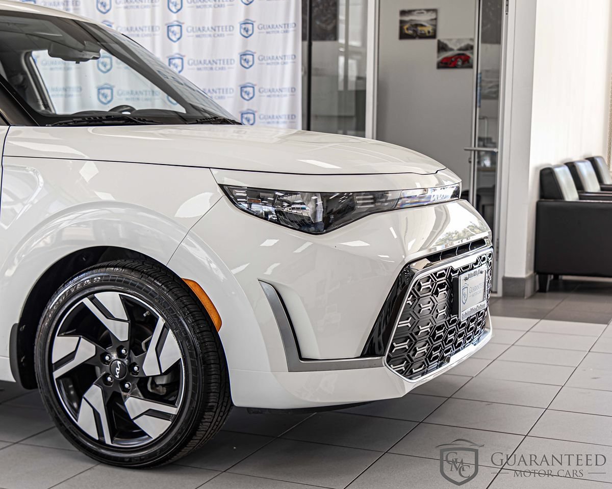 Used 2023 Kia Soul GT-Line FWD image 4