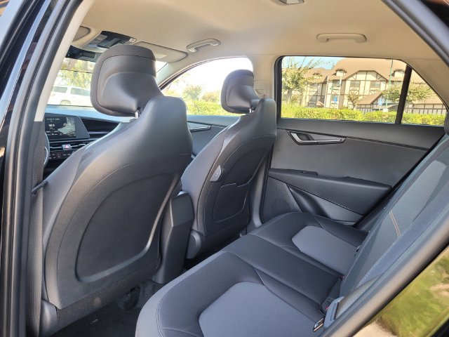 New 2026 Kia Niro LX FWD image 6