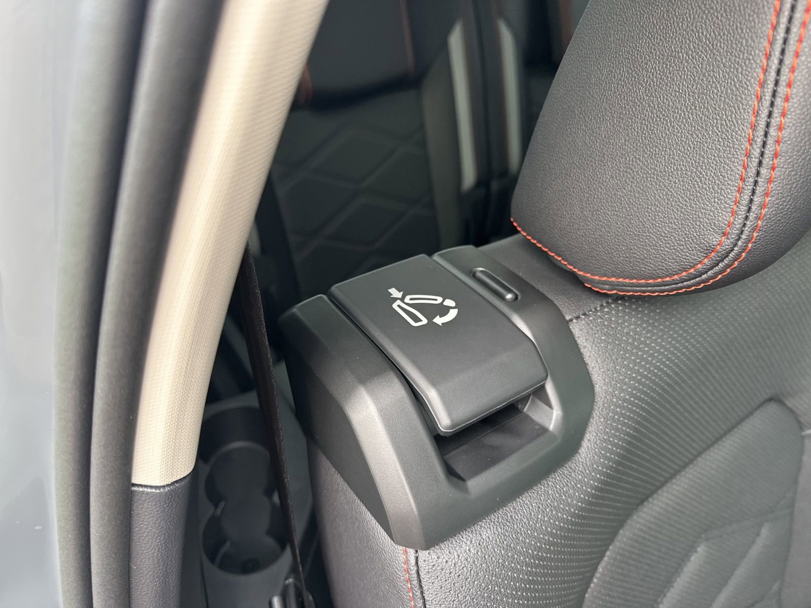 New 2026 Volkswagen Atlas Peak Edition image 39