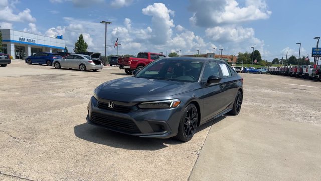 Used 2024 Honda Civic Sport image 4