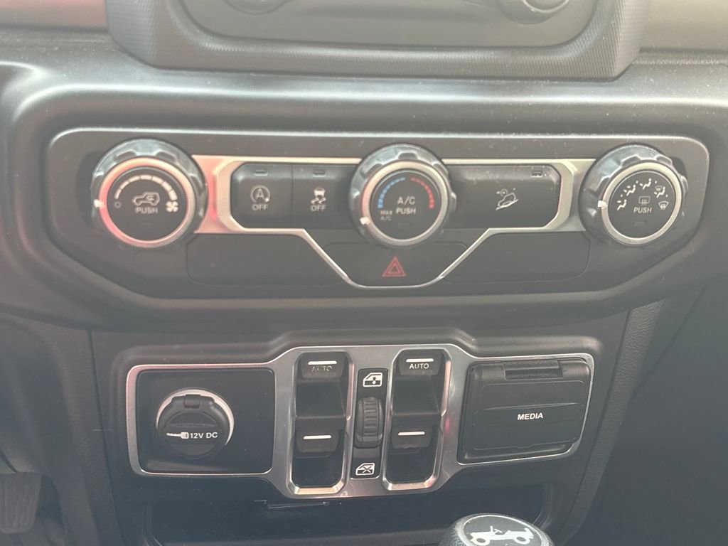 Used 2019 Jeep Wrangler Unlimited Sport S image 13